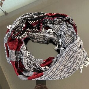 Charming Charlie Red and Gray Geometric Scarf